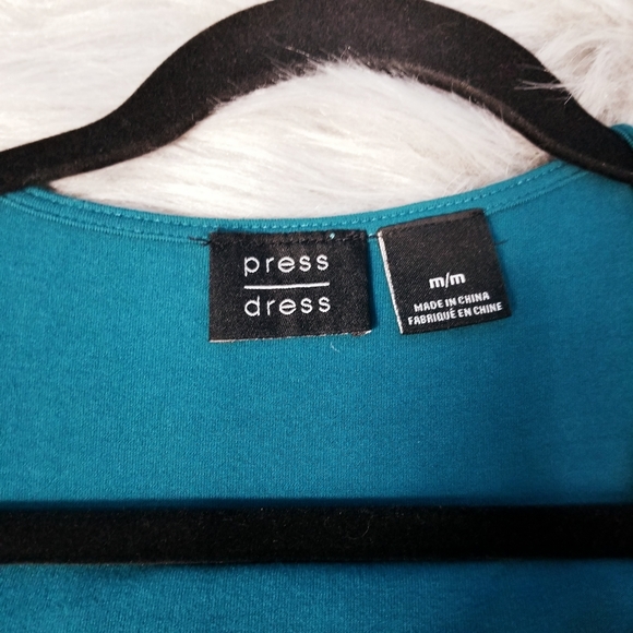 Press Dress - Picture 4 of 5